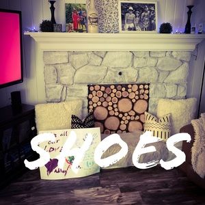 Popular shoes and designs all seasons and types💋